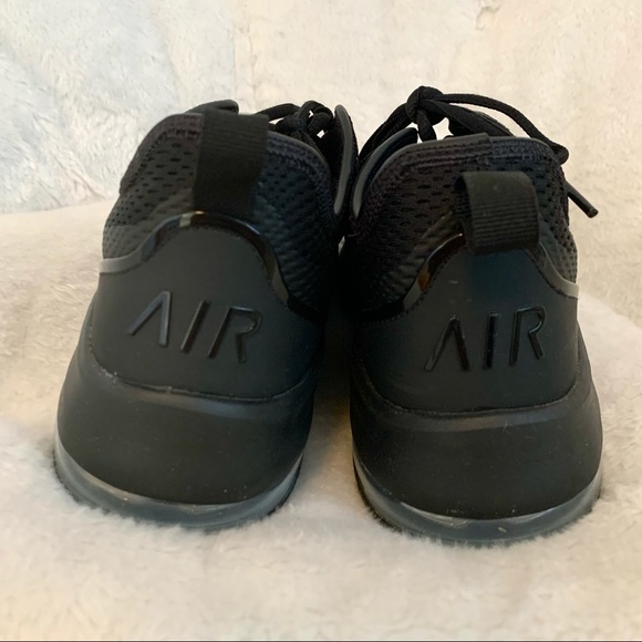 barely worn nike air max black shoes👼🏼✨ - Picture 2 of 4